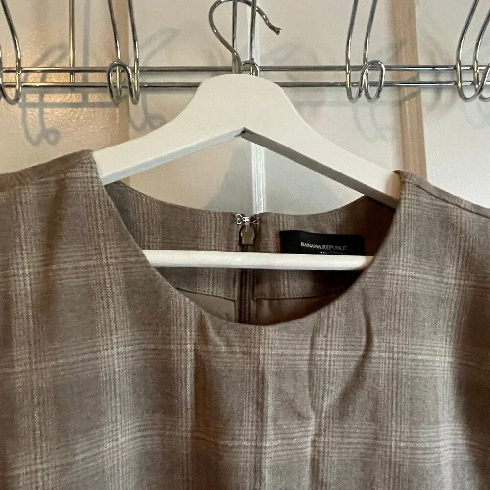 Banana Republic Plaid Sleeveless Shift Mini Dress size 18 NWT - Picture 3 of 6